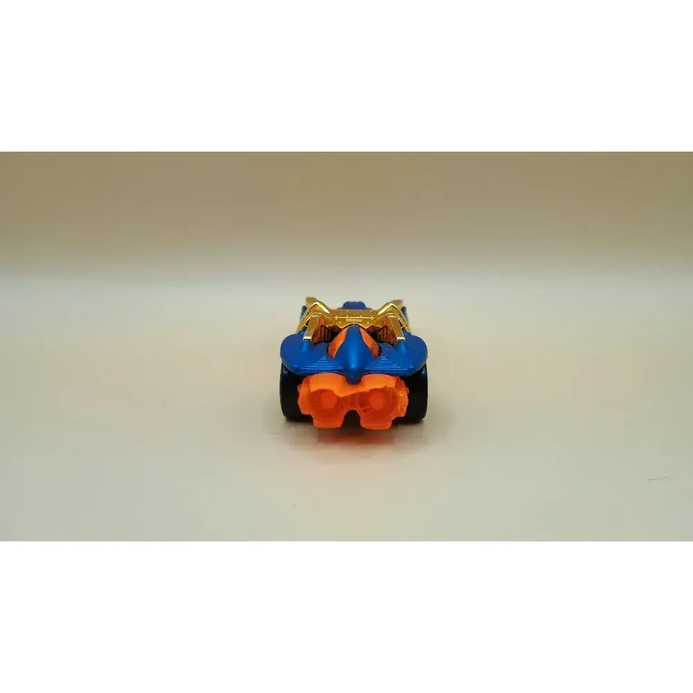 Hot Wheels Arachnorod HW Imagination 2013 Series - X1704